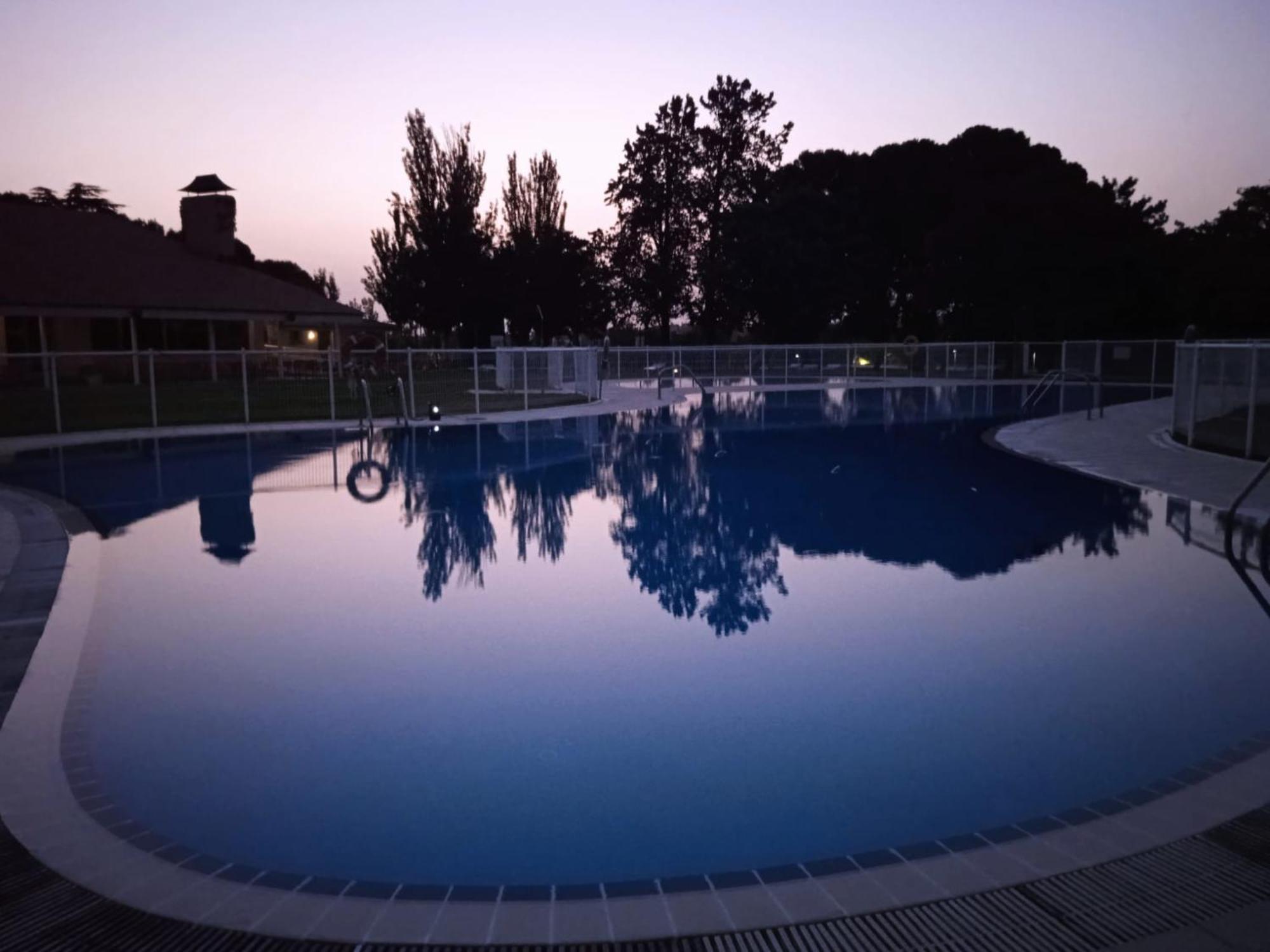 Albergue Zaragoza Camping Экстерьер фото